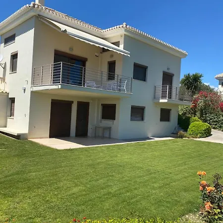 Golf View Apartment Pila Exterior photo