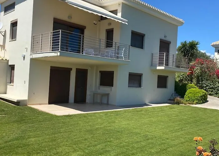 Golf View Apartment